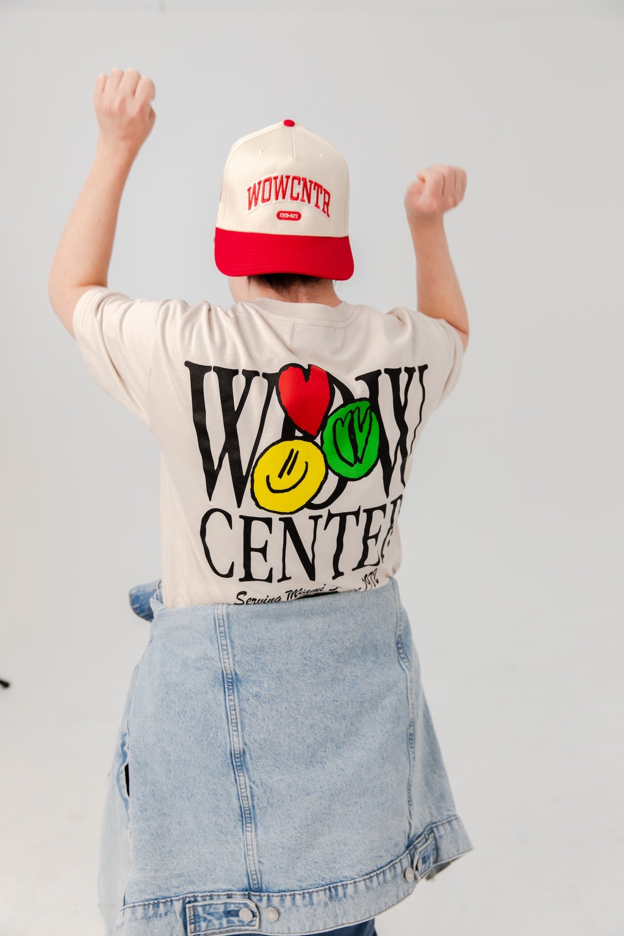 WOW Center Core Logo Tee – Bone